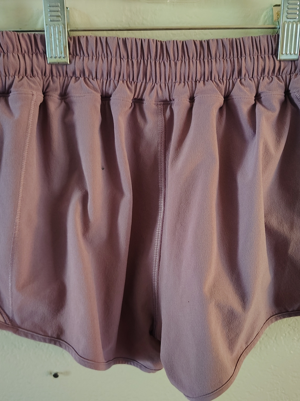 lululemon athletica Dusty Mauve High-Rise Performance Shorts - Picture 2 of 3